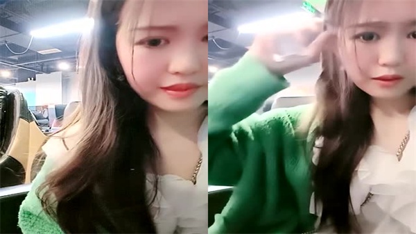 高跟苗条贫乳马尾骚妹，淫语挑逗近拍自慰，蜜穴扣弄特写互动